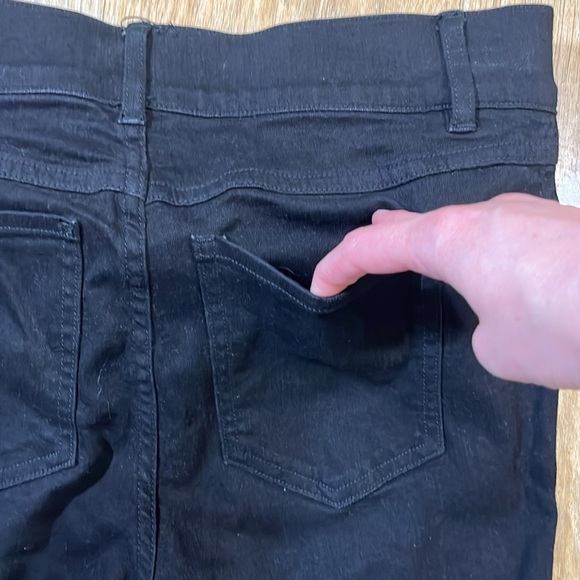 Spanx Black Pull On Skinny Ankle Pants Jeans EUC Stretch Women's Medium M - Picture 7 of 13